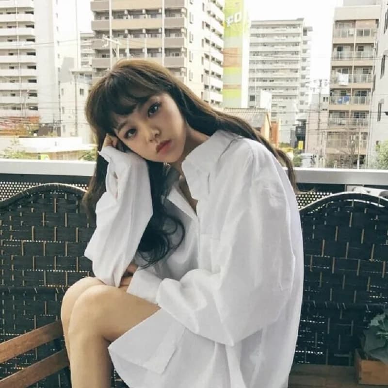 Oversize White Basic Shirt